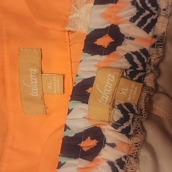 Takara 2 pc short outfit, size XL - Picture 4 of 4